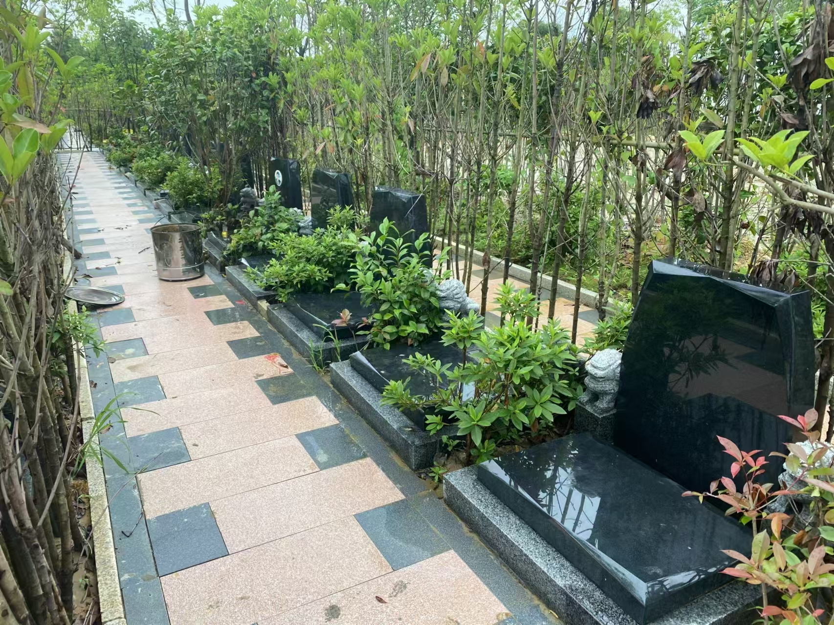 阳逻万福净土陵园墓地价格公墓咨询处-万福净土殡葬服务中心