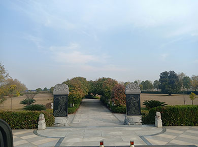 探讨万福净土墓地