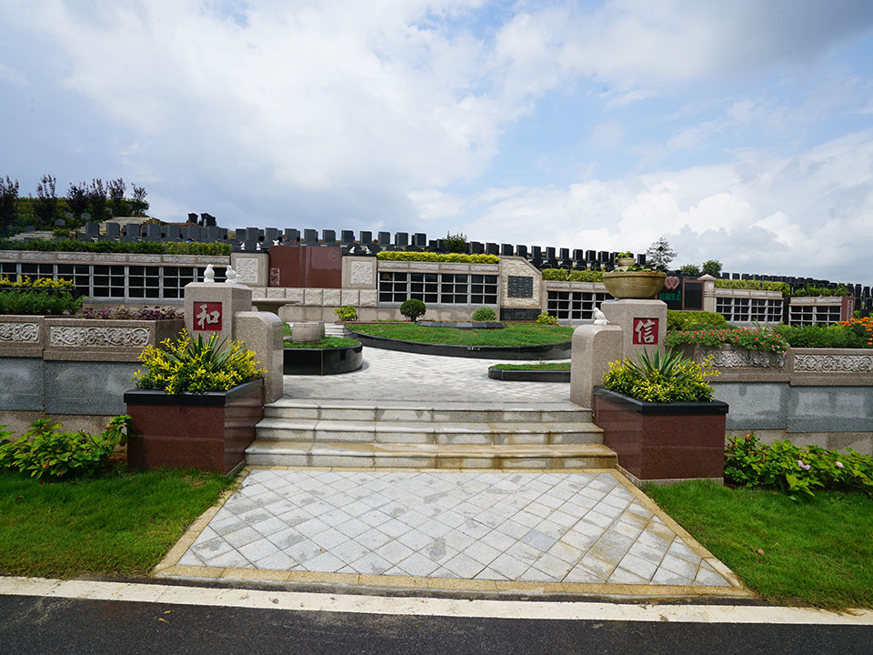 武汉云井山陵园陵园公墓价格-墓地信息解答-价格表-购墓政策 武汉云井山陵园陵园公墓价格-墓地信息解答-价格表-购墓政策